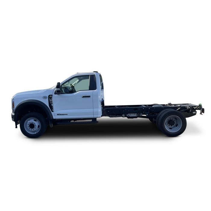 2025 Ford F-550 XL in Oxford White — front three-quarter view