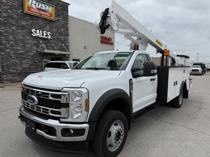 2026 Ford F-550 — side profile view