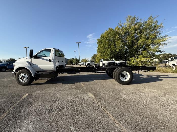 2026 Ford F-650 — side profile view