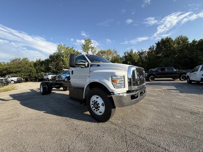 2026 Ford F-650 — detail view