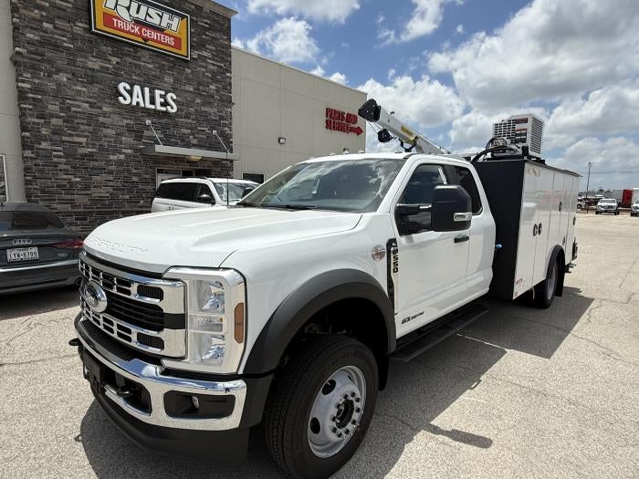 2026 Ford F-550 — side profile view